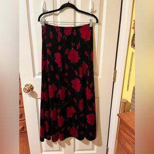Vintage Coldwater Creek Black and Red Floral Velvet feeling Maxi Skirt - SM